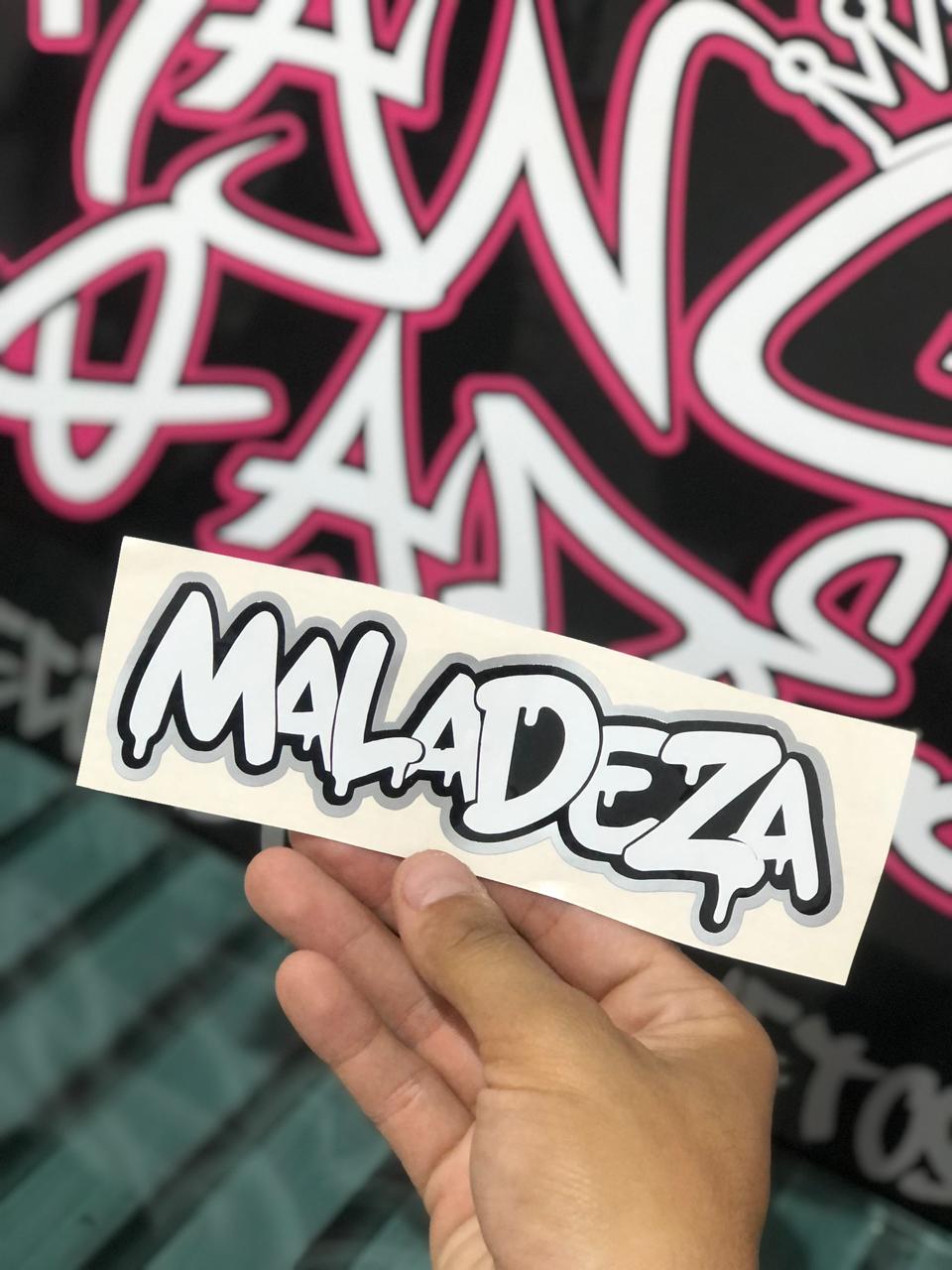 ADESIVO-MALADEZA