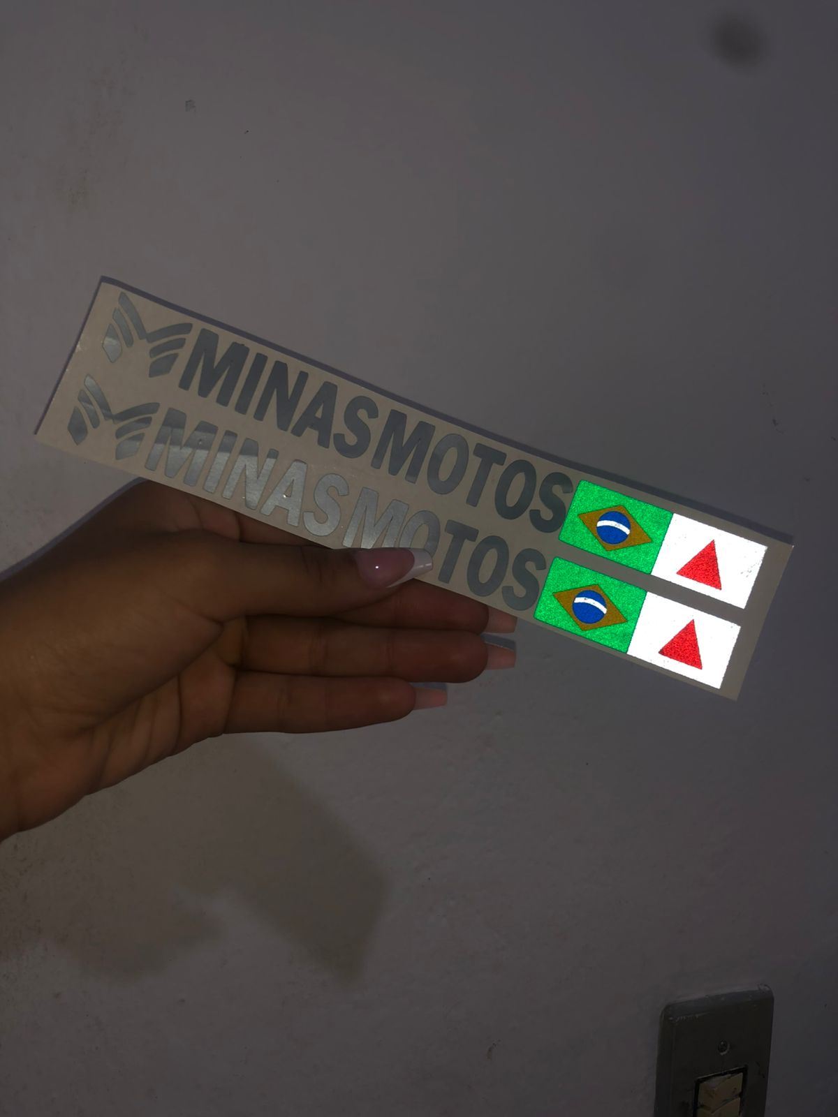 ADESIVO-MINAS-MOTOS